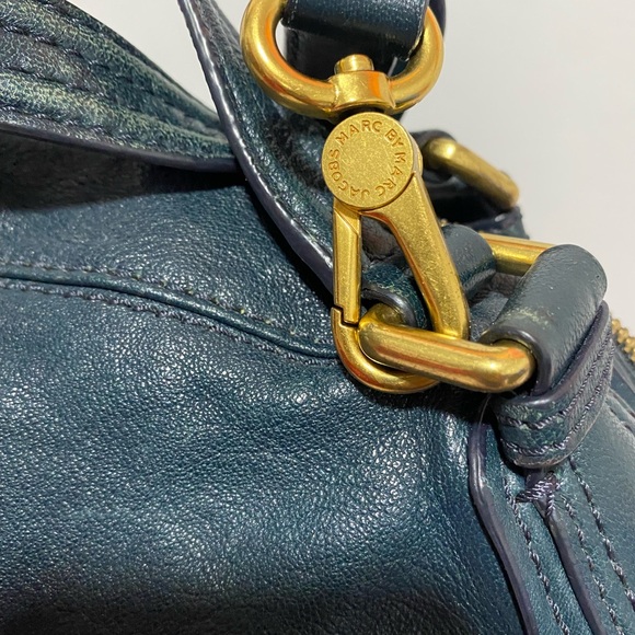 Marc Jacobs Handbag - Picture 4 of 7